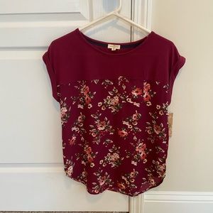 Mason & Belle- Short sleeve mixed material top